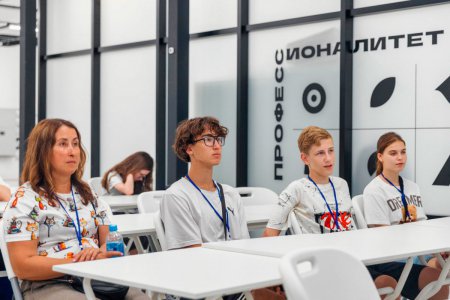 Единый день открытых дверей в Елабуге объединил более 550 школьников из 53 регионов России